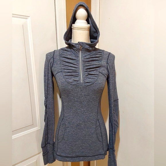 🌺 NEW Lululemon Gray Run Resolution 1/4 Zip Define Shacket/Jacket - Picture 2 of 16